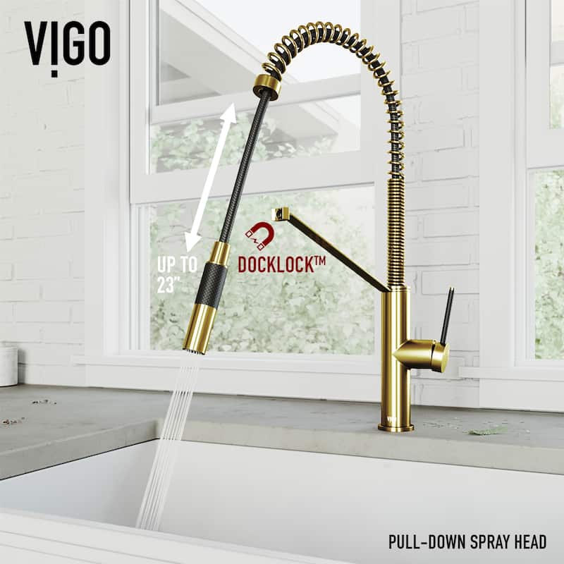 VIGO Livingston 24" H Single Handle Pull-Down Sprayer Kitchen Faucet
