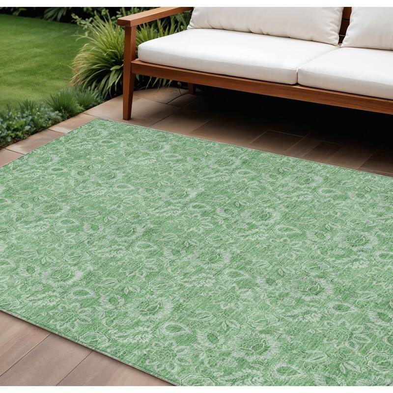HomeRoots Floral Transitional Rectangle Outdoor Rug - 10' X 14'