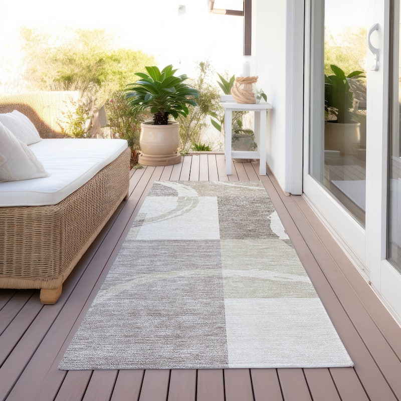 Machine Washable Indoor/ Outdoor Contemporary Chantille Rug - Ivory - 2'3" x 7'6"