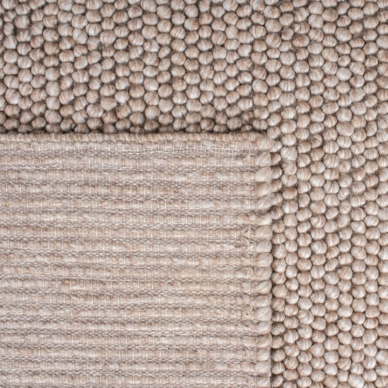SAFAVIEH Handmade Natura Gonnie Wool Rug