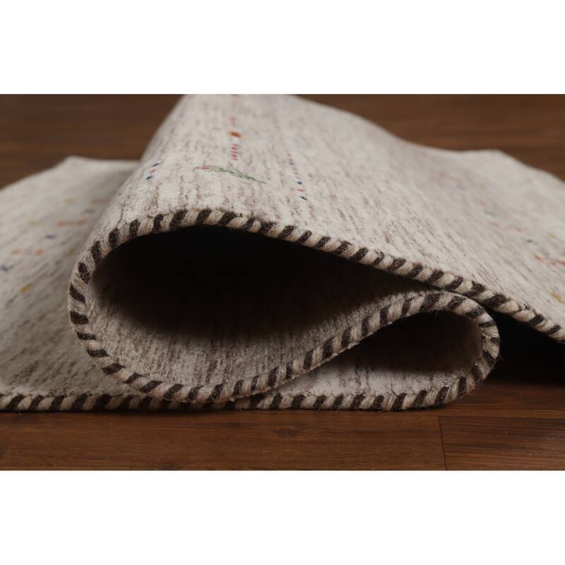 Hand Knotted Oriental 100% Wool Carpet Tribal Animal Pictorial Beige & Ivories Gabbeh Area Rug - 5' 9'' X 3' 11''
