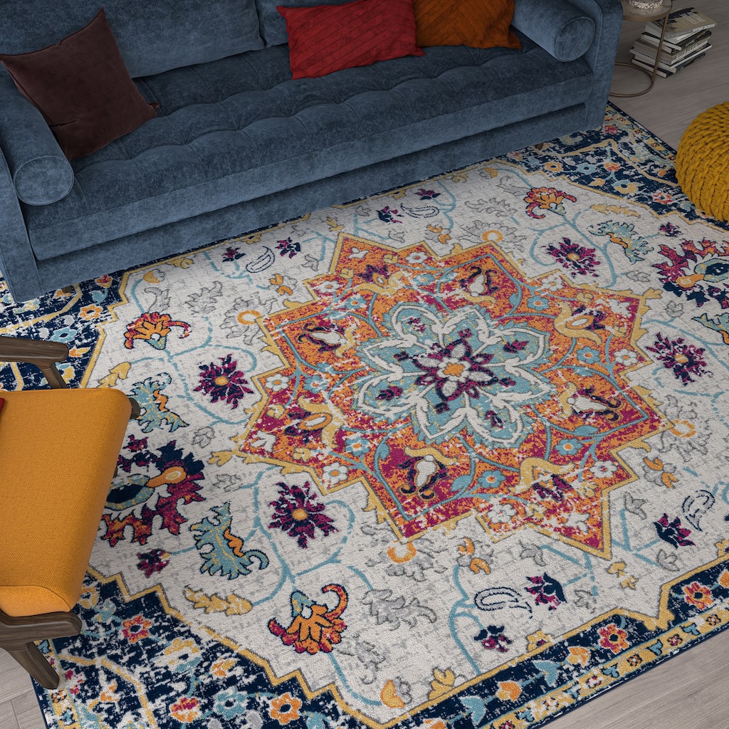 Dynah Bohemian & Eclectic Medallion Indoor Area Rug