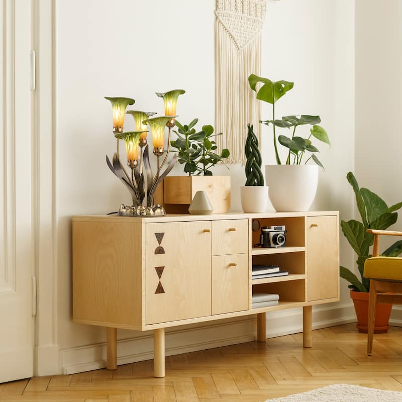 20-inch Antique Brass and Hand Blown Glass 5 Calla Lily Uplight Accent Lamp - 15" x 14" x 20"