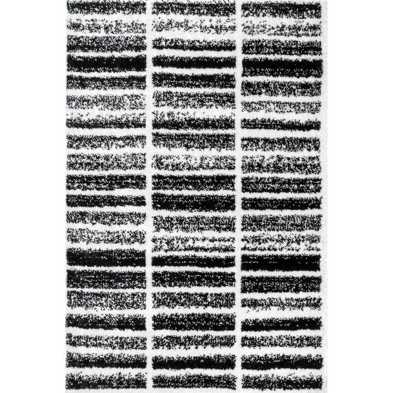 Nuloom Celyn Distressed Stripes Cozy Shag Area Rug