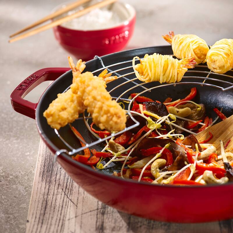 STAUB Cast Iron 4.5-qt Perfect Pan