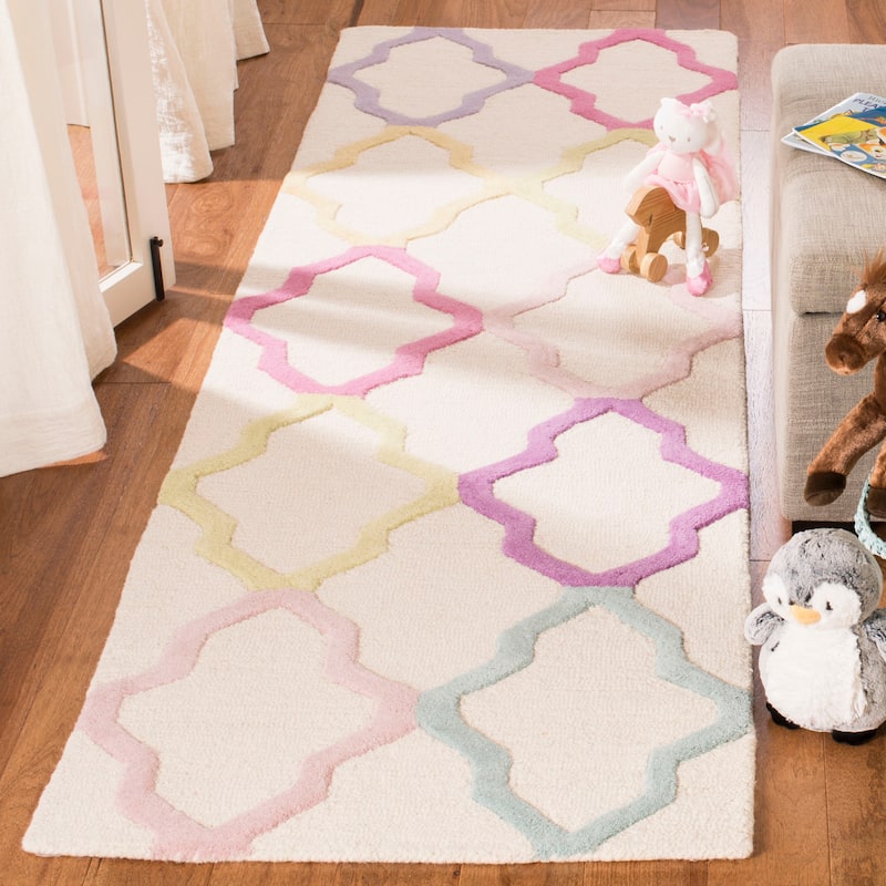 SAFAVIEH Handmade Kids Garrelda Wool Rug - 2'6" x 6' - Ivory/Multi