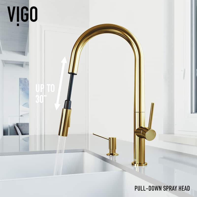 VIGO Greenwich 18" H Single Handle Pull-Down Sprayer Kitchen Faucet