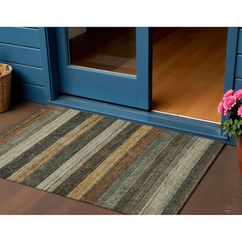 HomeRoots Striped Transitional Rectangle Outdoor Rug - 3' x 5'