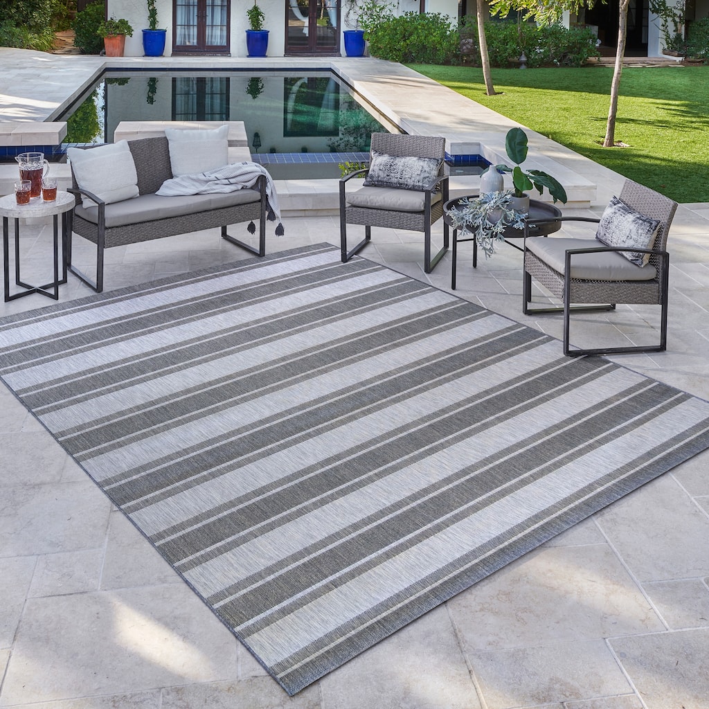 Gertmenian Paseo Castro Grey Modern Stripe Flatweave Indoor/ Outdoor Area Rug