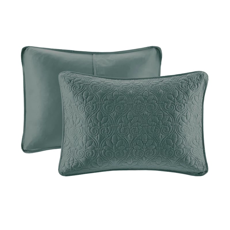 Madison Park Mansfield Reversible Oversized 3-piece Solid Texture Bedspread Quilt Set with Matching Shams