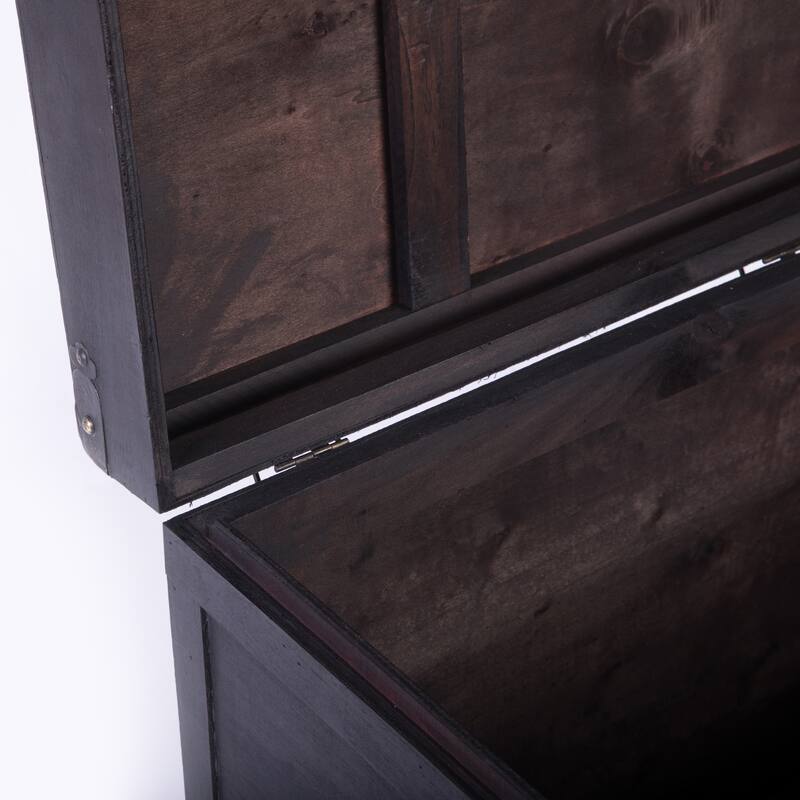 Old Cedar Style Large Chest