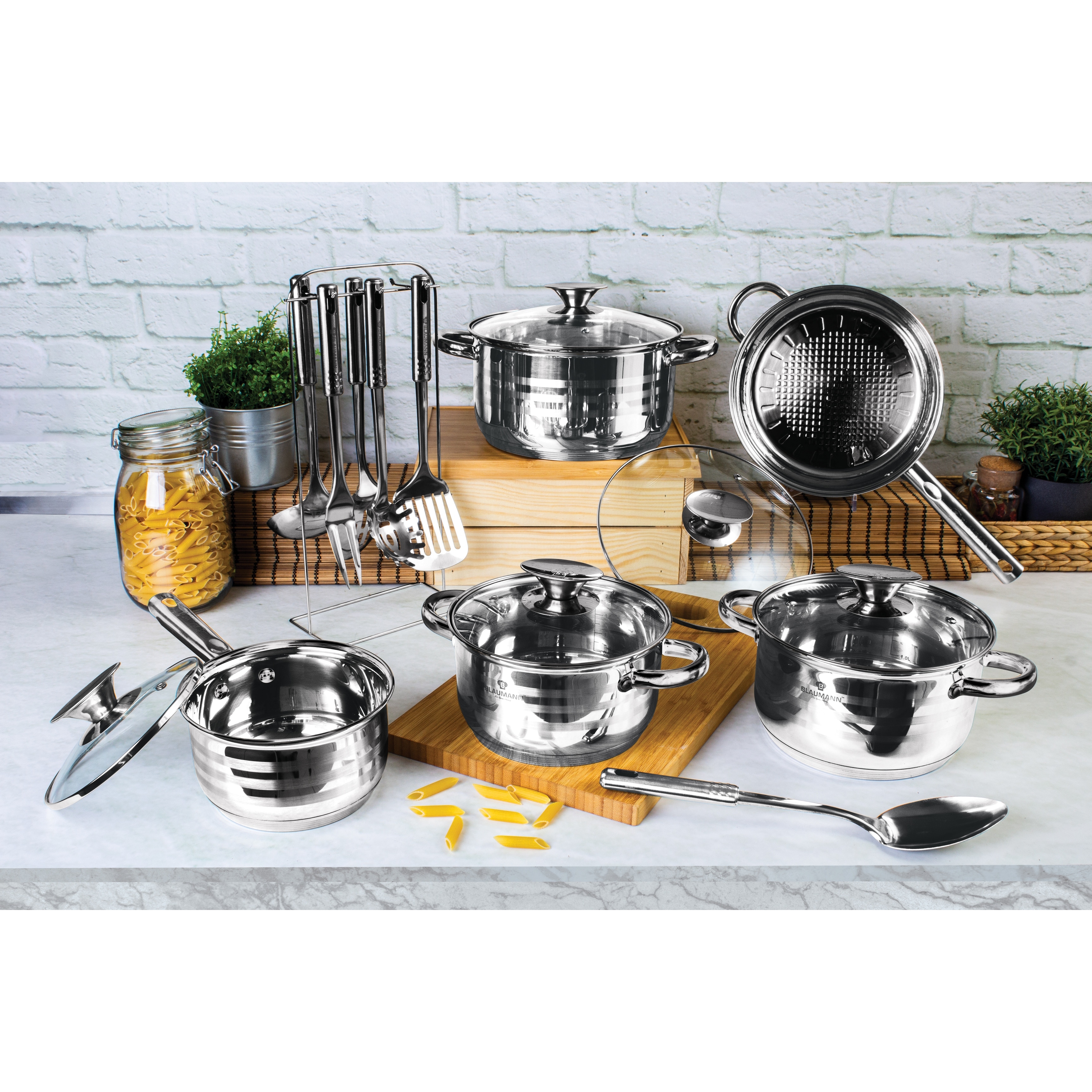 Blaumann 17-Piece Jumbo Stainless Steel Cookware Set