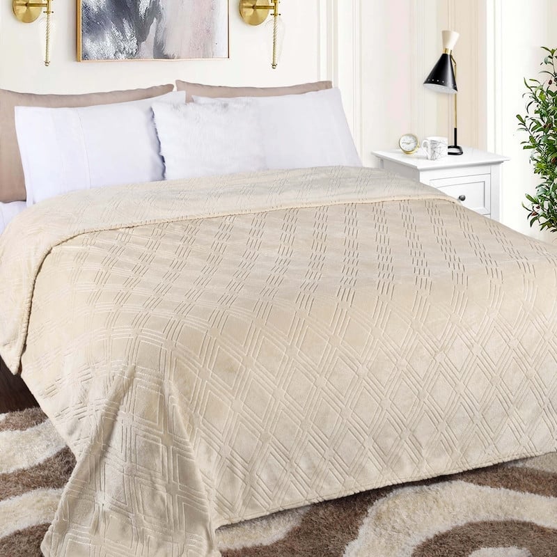 Superior Atka Diamond Soft Fluffy Fleece Blanket - Twin - Cream