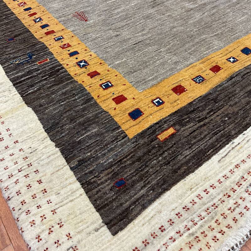 HERAT ORIENTAL Handmade 5'4 x 8' Gabbeh Wool Rug - 5'4" x 8'