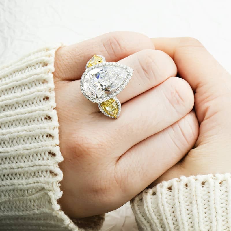 House Of Leon Platinum Triple Pear White & Fancy Yellow Diamond Ring 19.57ctw IGI