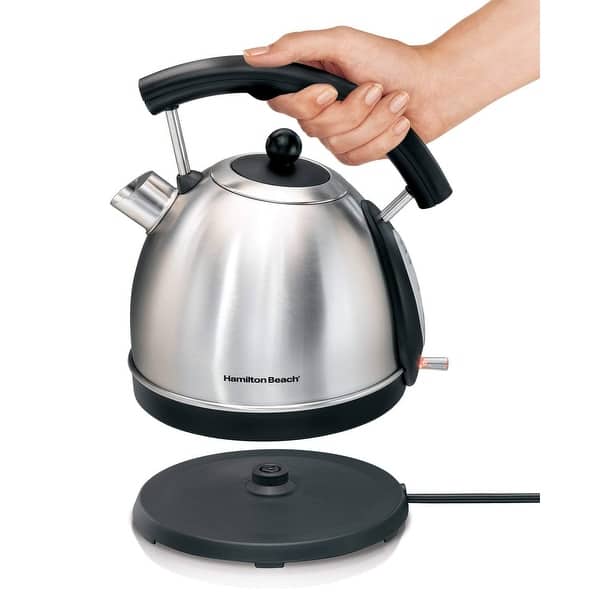 https://ak1.ostkcdn.com/images/products/is/images/direct/dbd568e9cbb4ef49b3c2630453332c1497be0bae/Hamilton-Beach-Stainless-Steel-Electric-Kettle%2C-Silver%2C-1.7-Liter.jpg?impolicy=medium