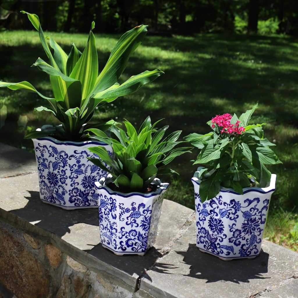 Euro Ceramica Blue and White Ceramic 3 Piece Chinoiserie Garden Planter Set - Set of 3