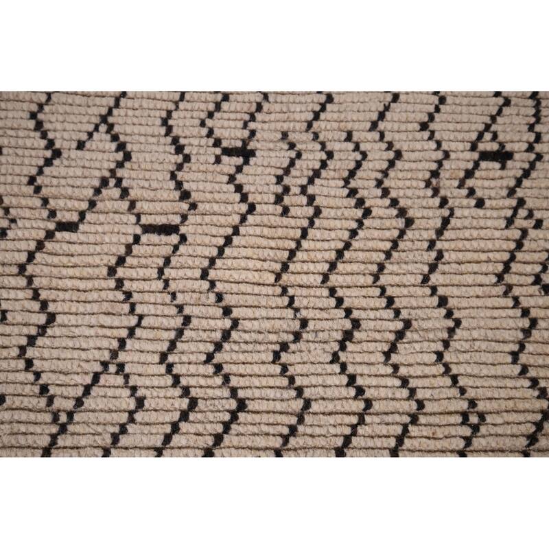 Moroccan Oriental Area Rug Hand-Knotted Beige Wool Carpet - 6'9"x 10'3"