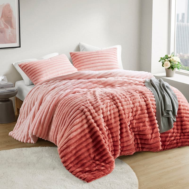 Chelsea Square Avril Fluffy Ribbed Plush Comforter Set - Blush Ombre - Twin