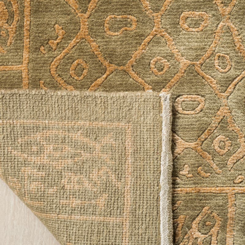 SAFAVIEH Couture Hand-knotted Tibetan Humildad Modern Wool Rug