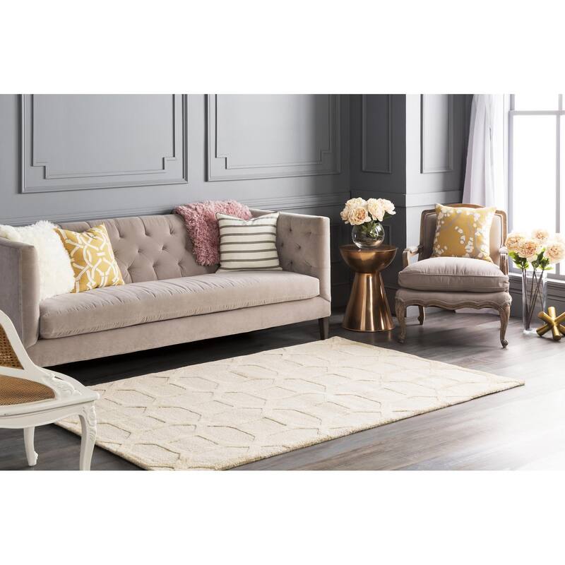 Hand-Tufted Korolevu Wool Area Rug