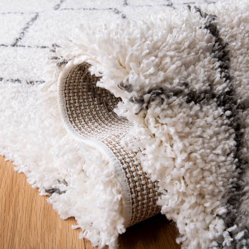 SAFAVIEH Moroccan Fringe Shag Ethyle 2-inch Thick Rug