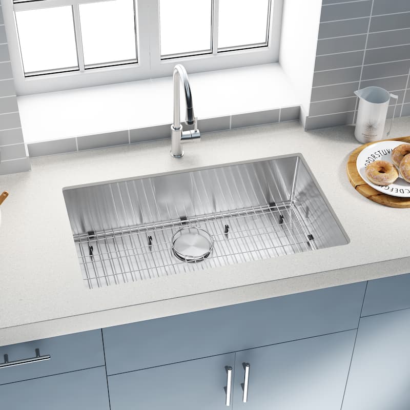 32"x 18" Undermount Single Bowl Kitchen Sink 18 Gauge Stainless Steel - 32*18*9