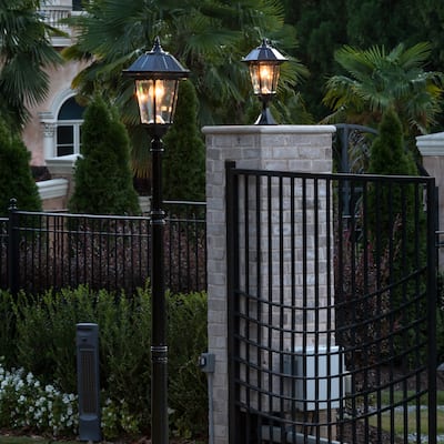 Gama Sonic Windsor Bulb Black Modern Solar Landscape Lamp Post Light
