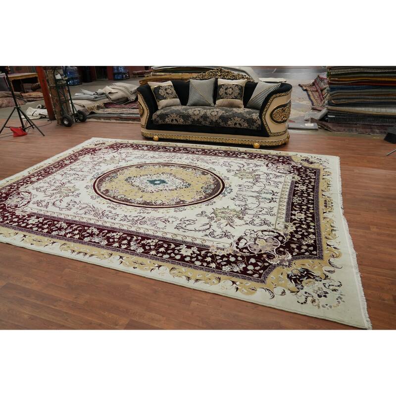 Victorian Style Aubusson Turkish Area Rug Machine-Made Carpet - 9'9" x 13'1"
