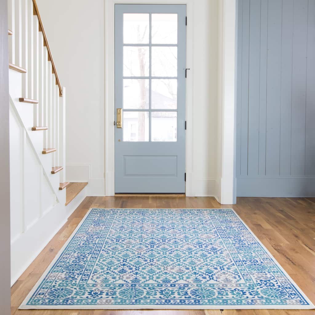 Tychon Bohemian Trellis Area Rug