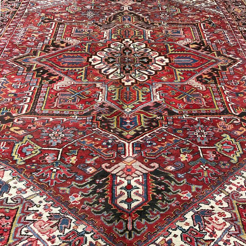 HERAT ORIENTAL Handmade 1900's Antique Heriz Wool Rug - 8'9" x 12'1"