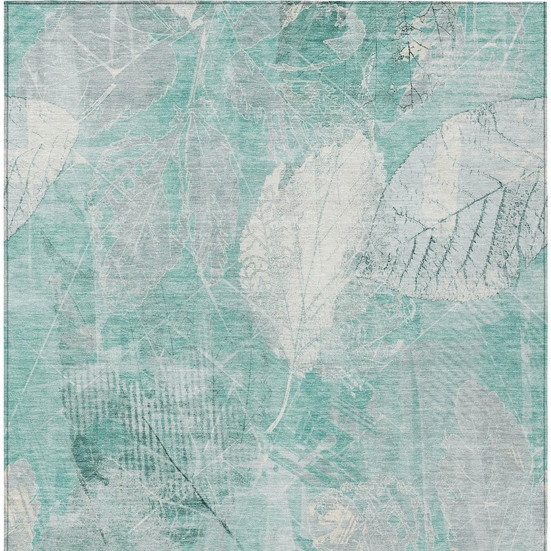 HomeRoots Floral Transitional Rectangle Outdoor Rug