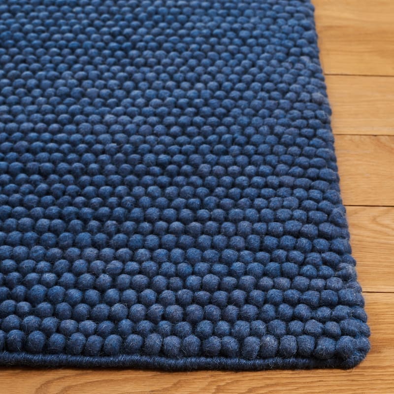 SAFAVIEH Handmade Natura Gerta Wool Rug