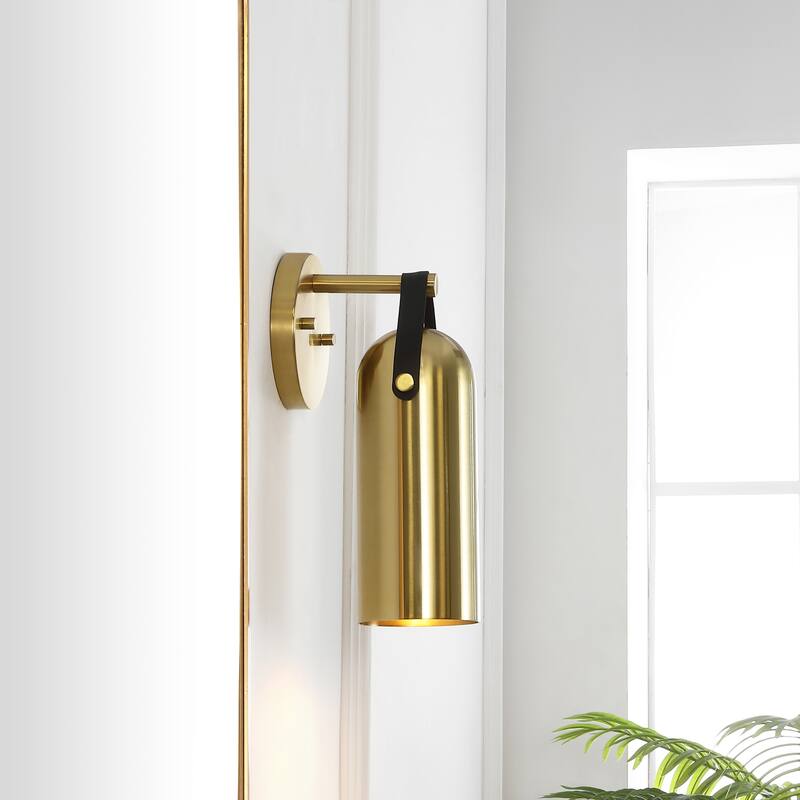 SAFAVIEH Lighting Ranya 6-inch Downward Light Wall Sconce with Bulbs (Set of 2) - 5.5 In. W x 5.1 In. D x 12 In. H - 6Wx5Dx12H