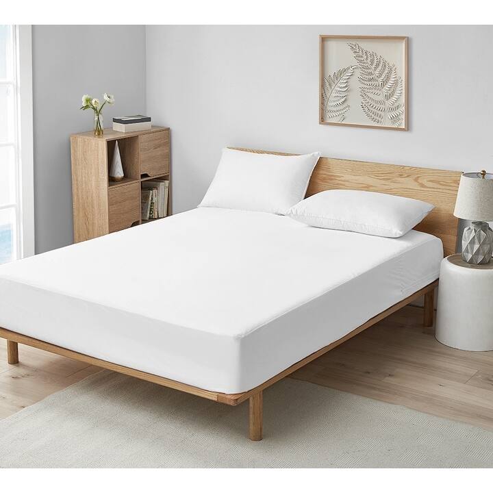 Anti-Bed Bug Mattress Encasement - White - King