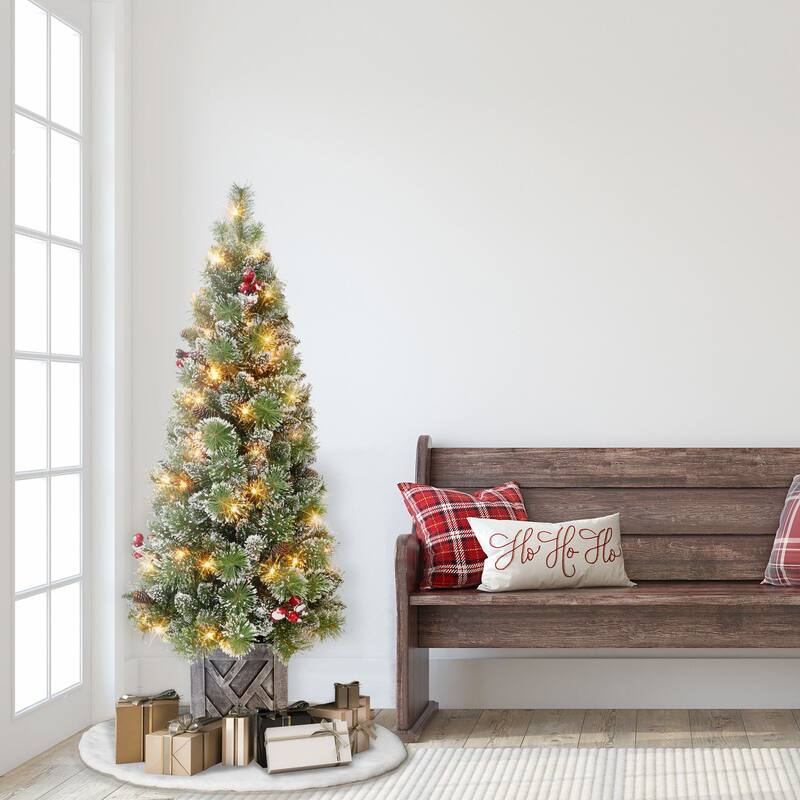 5' Potted Vancouver Pine Artificial Christmas Tree, Clear Lights - 5 Foot