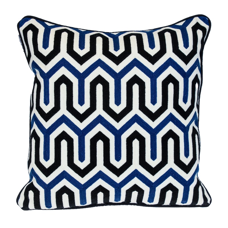 HomeRoots 18" X 18" Blue And White 100% Cotton Geometric Zippered Pillow