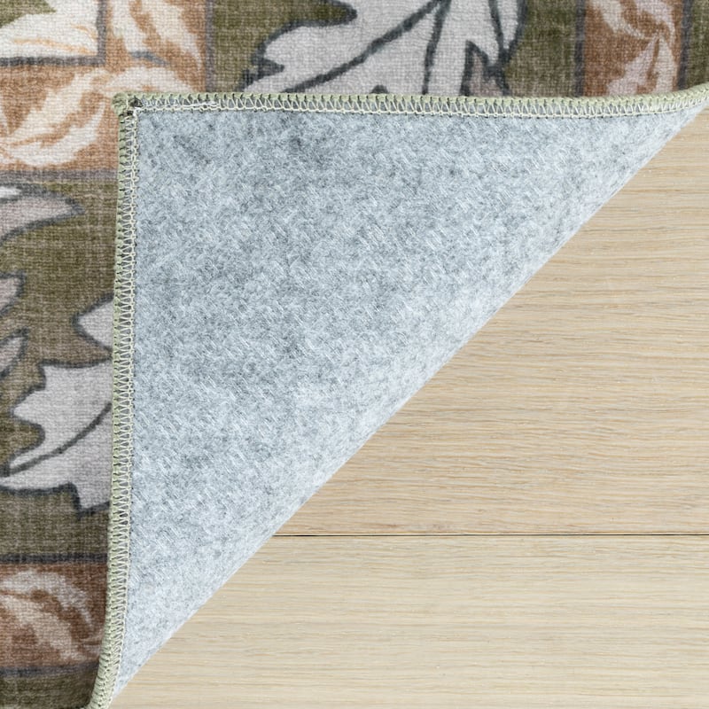 Nuloom Audessa Floral & Paisley Washable Rug