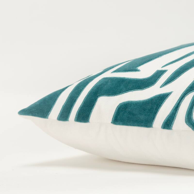 Rizzy Home Contemporary Poly Filled Pillow - 20" x 20"