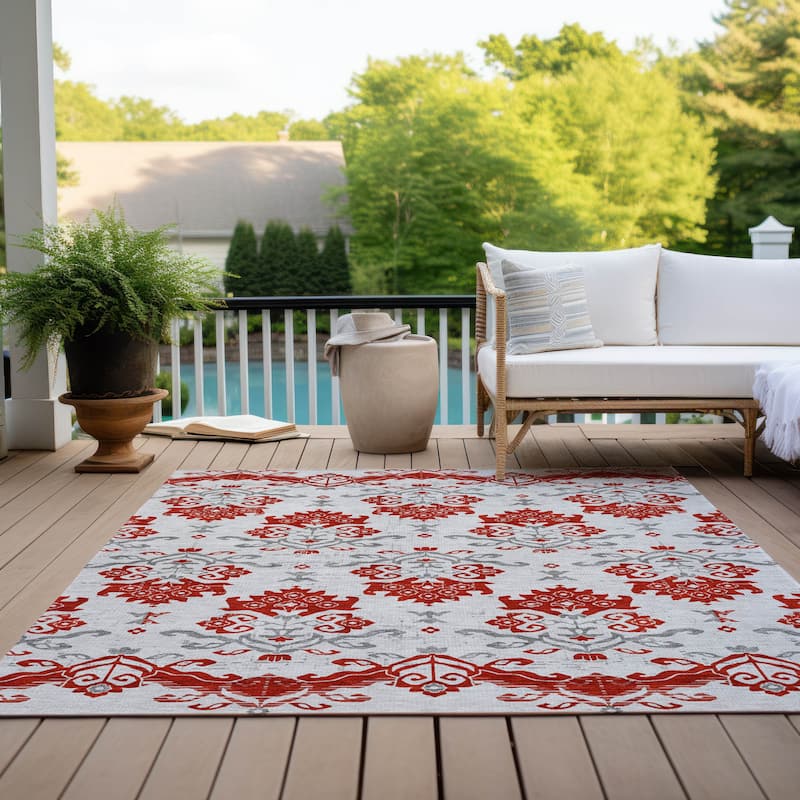 Machine Washable Indoor/ Outdoor Chantille Medallion Damask Rug