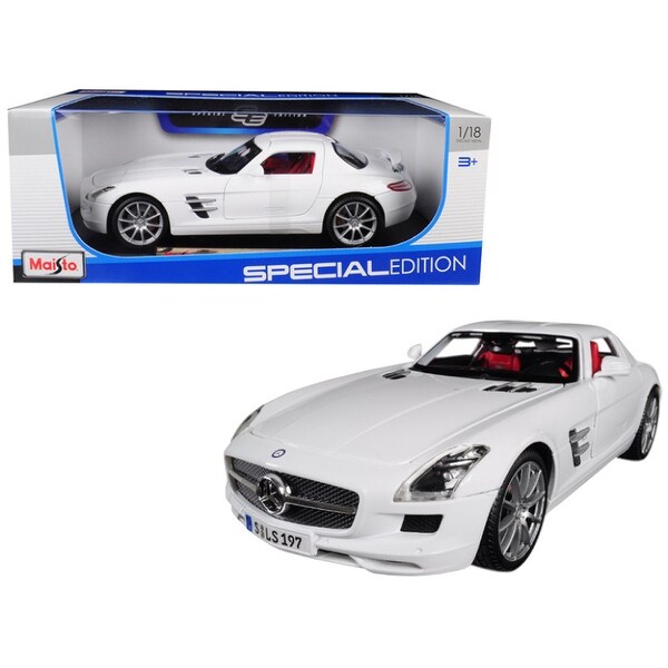 Mercedes Benz Sls Amg White With Red Interior 1 18 Diecast Model Car By Maisto