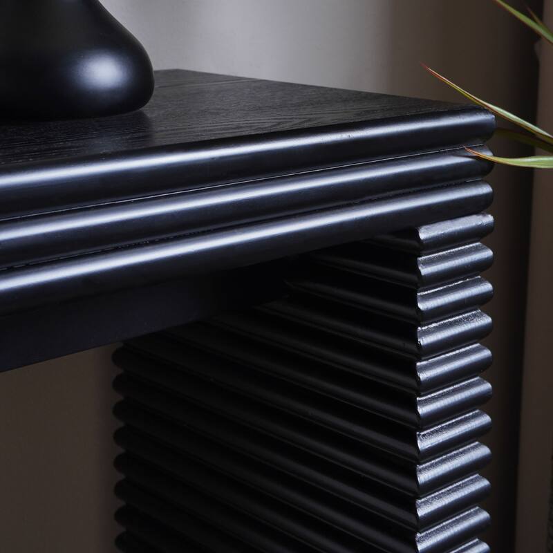 Modern Black Ribbed Design Console Table with Wood Grain Tabletop, Sleek Entryway Table Living Room Accent Table