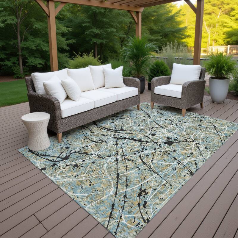 Machine Washable Indoor/ Outdoor Modern Splatter Chantille Rug
