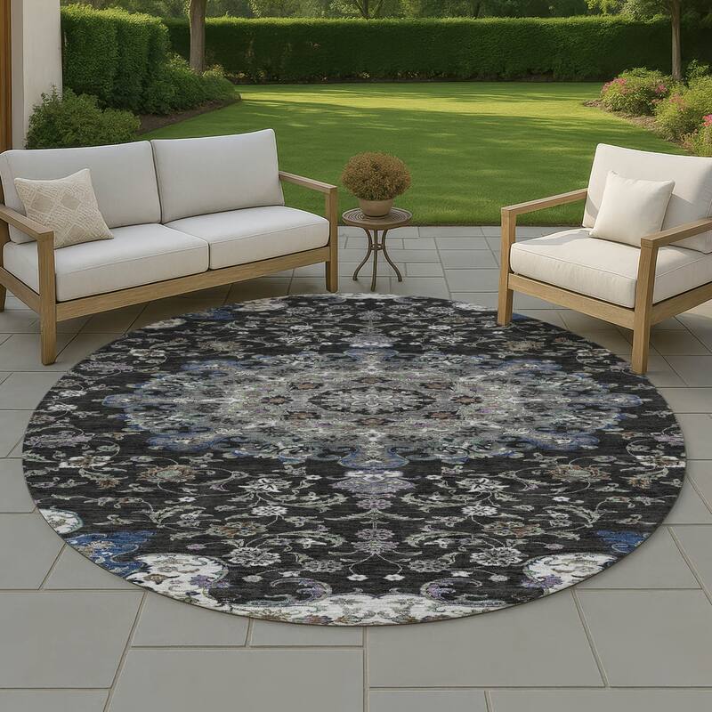 Machine Washable Indoor/ Outdoor Traditional Awaka Chantille Rug - Black - 8' x 8'