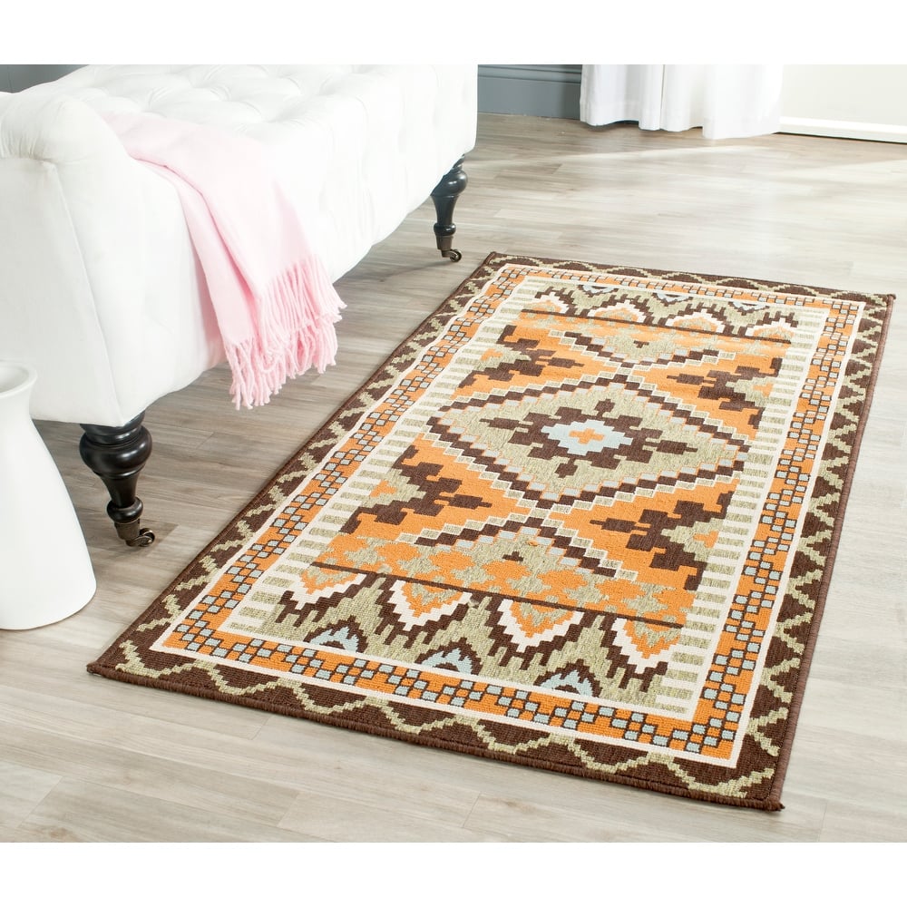 SAFAVIEH Veranda Bukuroshe Indoor/ Outdoor Waterproof Patio Backyard Rug
