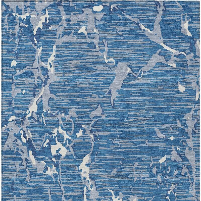 HomeRoots Striped Transitional Rectangle Outdoor Rug