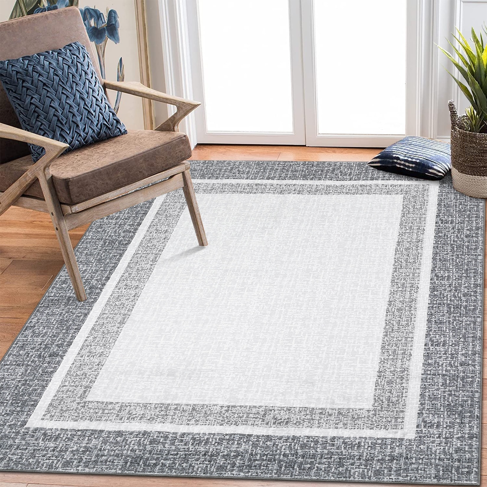 Garvee Washable Modern Border Low Pile Non Slip Area Rug