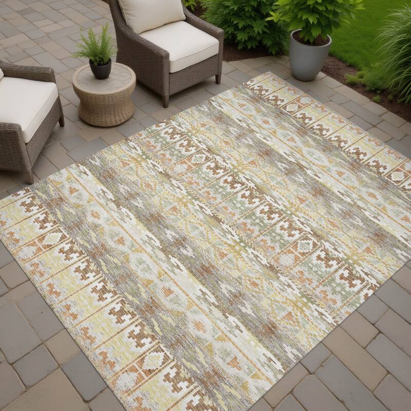 Machine Washable Indoor/ Outdoor Global Haswell Chantille Rug