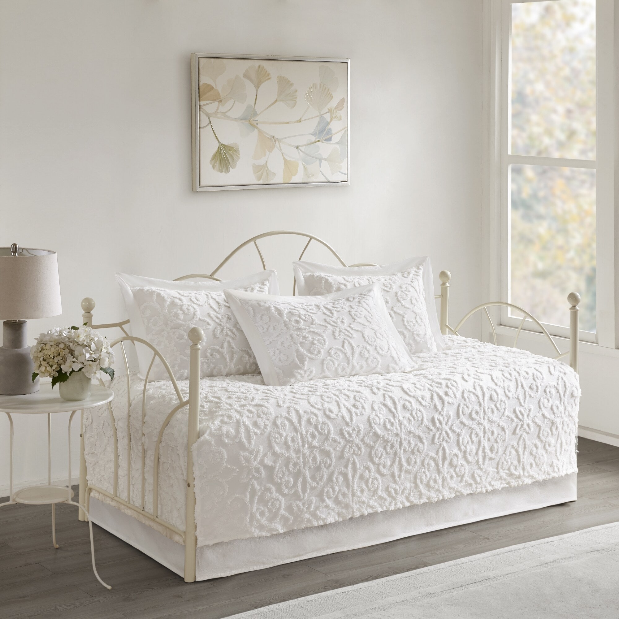 Copper Grove Kenai Fjords White 5-piece Cotton Chenille Daybed Set