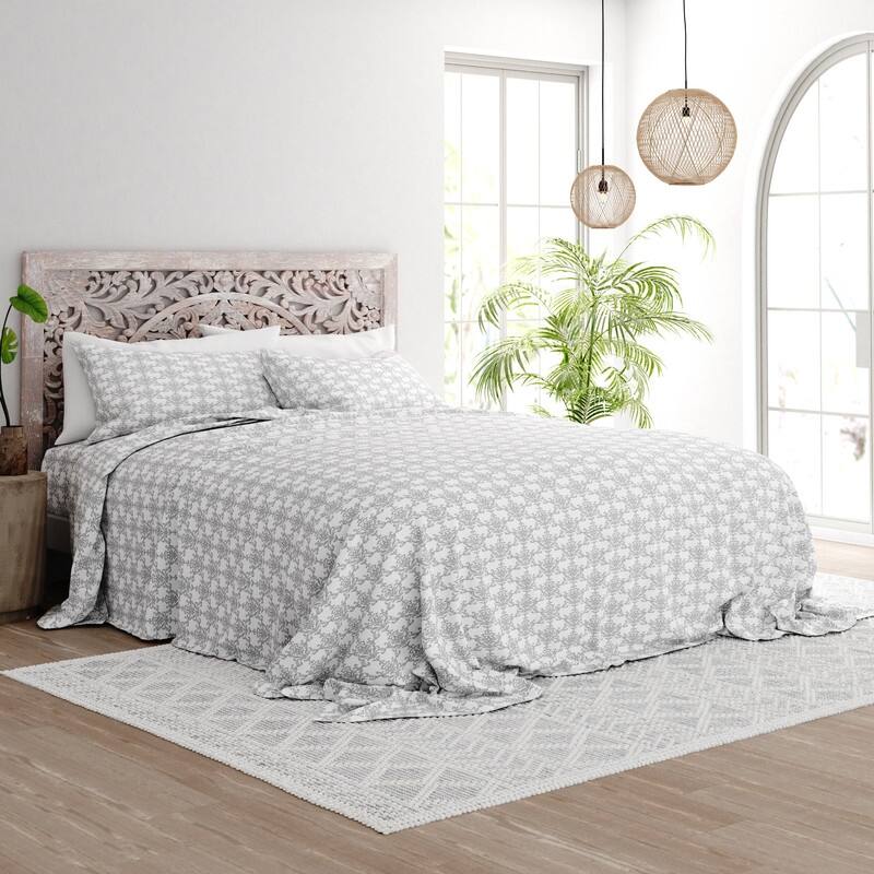 Becky Cameron Soft Bouquet Pattern 4 Piece Deep Pocket Bed Sheets Set